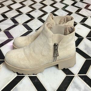Dunes vegan ankle boots